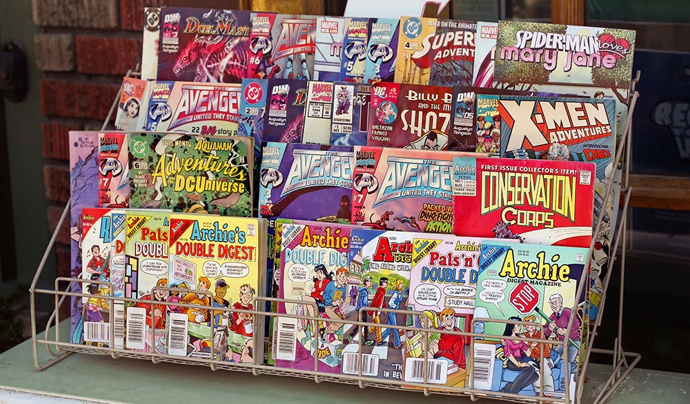 how to make a cover for a comic book